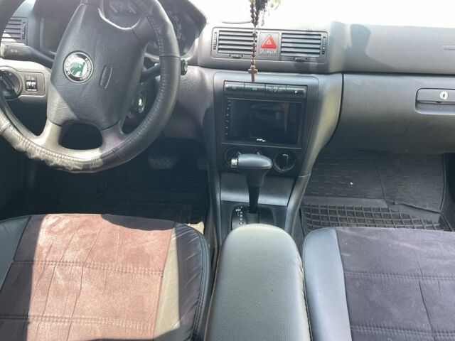 Сірий Шкода Октавія, об'ємом двигуна 1.6 л та пробігом 340 тис. км за 4500 $, фото 6 на Automoto.ua