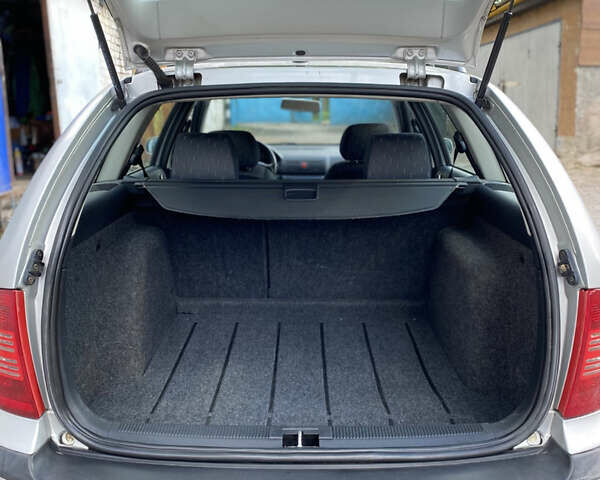 Серый Шкода Октавия, объемом двигателя 1.6 л и пробегом 232 тыс. км за 4250 $, фото 41 на Automoto.ua