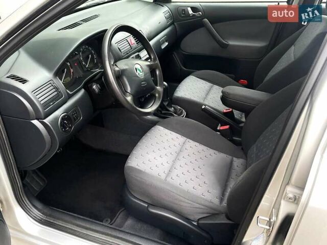 Серый Шкода Октавия, объемом двигателя 1.6 л и пробегом 174 тыс. км за 5399 $, фото 30 на Automoto.ua