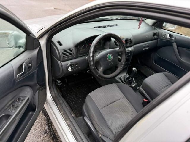 Серый Шкода Октавия, объемом двигателя 1.9 л и пробегом 300 тыс. км за 2250 $, фото 10 на Automoto.ua