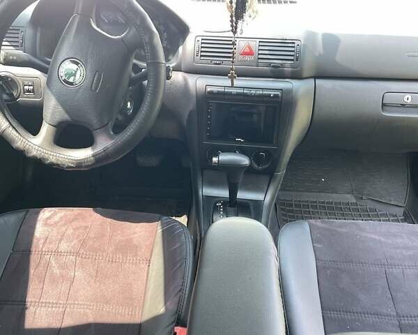 Серый Шкода Октавия, объемом двигателя 1.6 л и пробегом 350 тыс. км за 3700 $, фото 10 на Automoto.ua