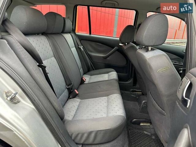 Сірий Шкода Октавія, об'ємом двигуна 1.9 л та пробігом 347 тис. км за 4690 $, фото 10 на Automoto.ua