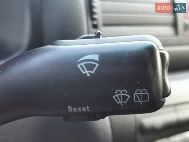 Серый Шкода Октавия, объемом двигателя 1.6 л и пробегом 236 тыс. км за 5300 $, фото 31 на Automoto.ua