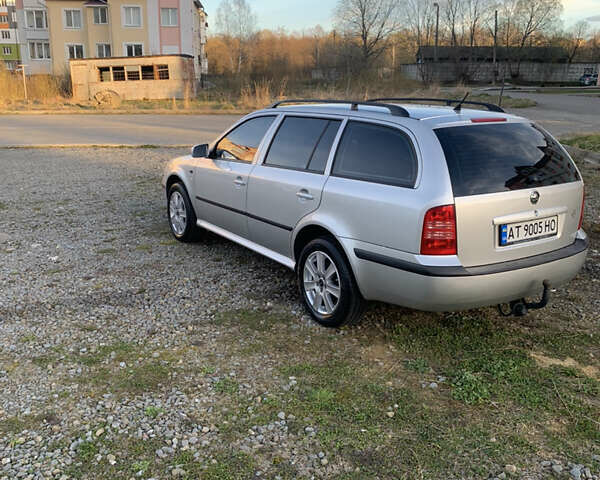 Серый Шкода Октавия, объемом двигателя 1.6 л и пробегом 249 тыс. км за 4600 $, фото 4 на Automoto.ua