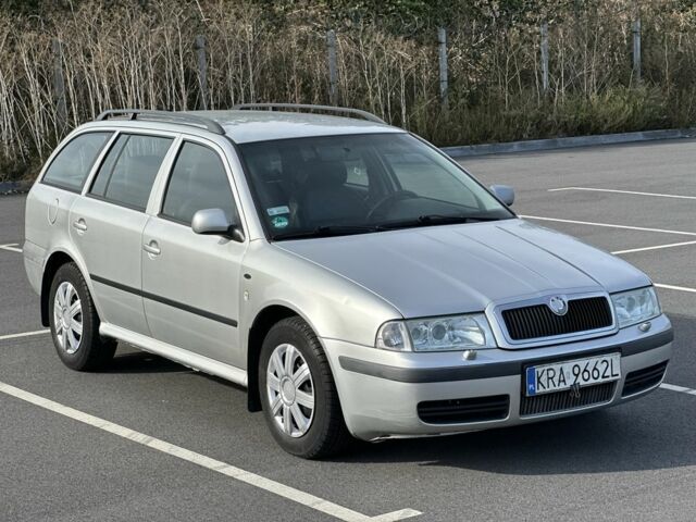 Серый Шкода Октавия, объемом двигателя 1.9 л и пробегом 295 тыс. км за 2250 $, фото 1 на Automoto.ua
