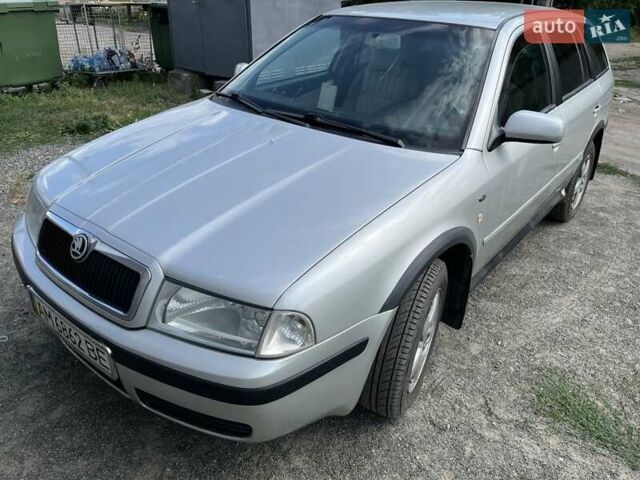 Серый Шкода Октавия, объемом двигателя 1.8 л и пробегом 440 тыс. км за 3900 $, фото 2 на Automoto.ua