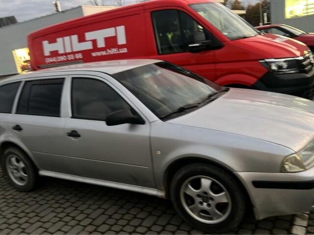 Серый Шкода Октавия, объемом двигателя 1.6 л и пробегом 243 тыс. км за 2500 $, фото 3 на Automoto.ua