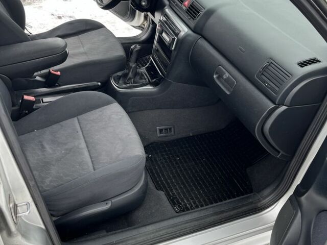 Сірий Шкода Октавія, об'ємом двигуна 0 л та пробігом 1 тис. км за 2350 $, фото 6 на Automoto.ua