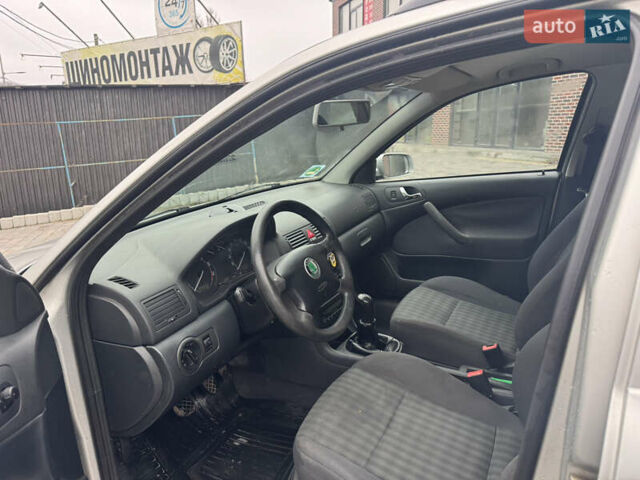 Сірий Шкода Октавія, об'ємом двигуна 1.6 л та пробігом 211 тис. км за 3950 $, фото 8 на Automoto.ua