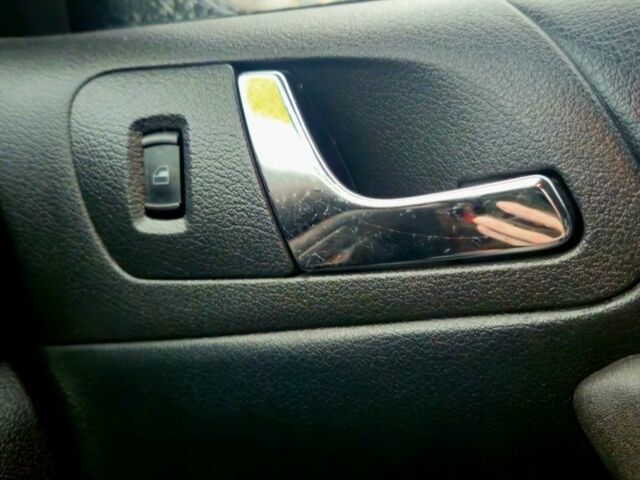 Серый Шкода Октавия, объемом двигателя 2 л и пробегом 221 тыс. км за 4500 $, фото 3 на Automoto.ua