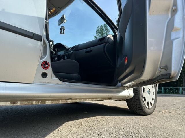 Серый Шкода Октавия, объемом двигателя 1.6 л и пробегом 252 тыс. км за 4300 $, фото 11 на Automoto.ua