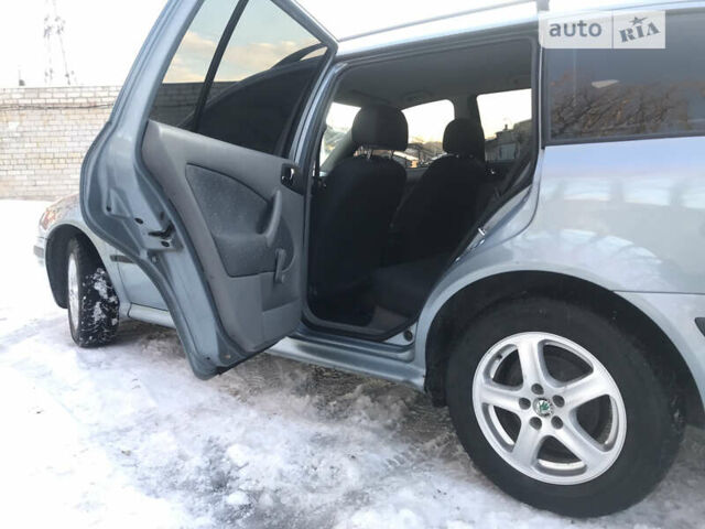 Серый Шкода Октавия, объемом двигателя 1.6 л и пробегом 305 тыс. км за 4299 $, фото 12 на Automoto.ua