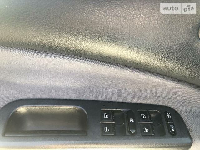 Сірий Шкода Октавія, об'ємом двигуна 1.9 л та пробігом 394 тис. км за 5200 $, фото 7 на Automoto.ua