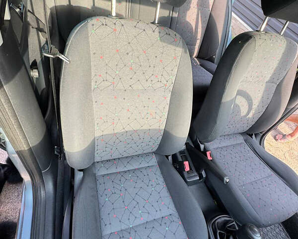 Серый Шкода Октавия, объемом двигателя 1.6 л и пробегом 259 тыс. км за 5400 $, фото 22 на Automoto.ua
