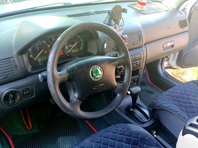 Сірий Шкода Октавія, об'ємом двигуна 1.6 л та пробігом 217 тис. км за 4800 $, фото 12 на Automoto.ua