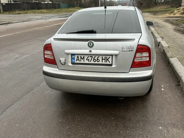 Серый Шкода Октавия, объемом двигателя 1.6 л и пробегом 387 тыс. км за 3500 $, фото 2 на Automoto.ua