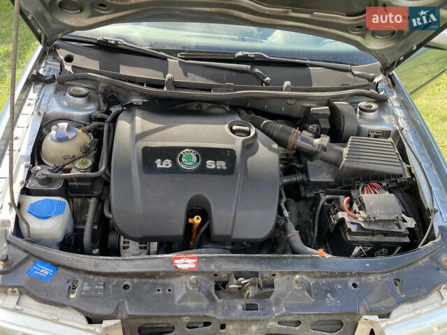 Серый Шкода Октавия, объемом двигателя 1.6 л и пробегом 253 тыс. км за 4500 $, фото 6 на Automoto.ua