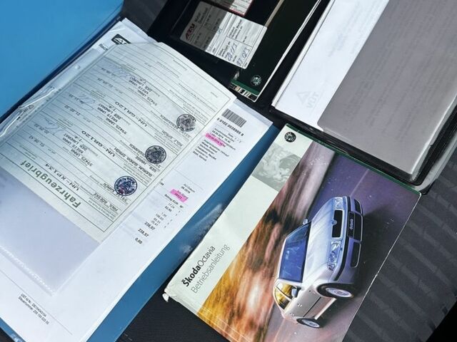 Сірий Шкода Октавія, об'ємом двигуна 0 л та пробігом 270 тис. км за 2999 $, фото 4 на Automoto.ua