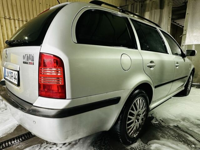 Сірий Шкода Октавія, об'ємом двигуна 0 л та пробігом 270 тис. км за 2999 $, фото 1 на Automoto.ua