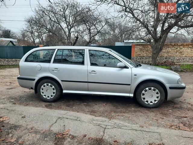 Сірий Шкода Октавія, об'ємом двигуна 1.6 л та пробігом 202 тис. км за 4850 $, фото 17 на Automoto.ua