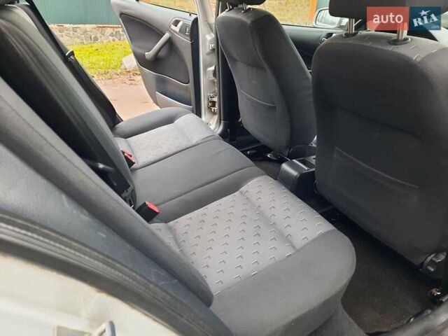 Сірий Шкода Октавія, об'ємом двигуна 1.6 л та пробігом 202 тис. км за 4850 $, фото 47 на Automoto.ua