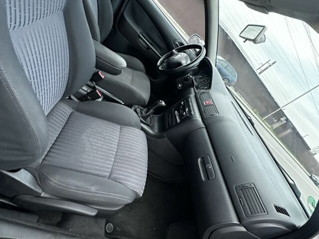 Сірий Шкода Октавія, об'ємом двигуна 0 л та пробігом 270 тис. км за 2999 $, фото 5 на Automoto.ua