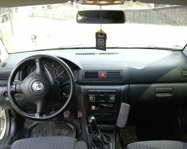 Сірий Шкода Октавія, об'ємом двигуна 1.6 л та пробігом 200 тис. км за 4700 $, фото 2 на Automoto.ua