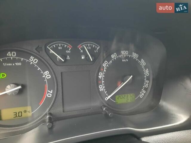 Сірий Шкода Октавія, об'ємом двигуна 1.6 л та пробігом 202 тис. км за 4850 $, фото 80 на Automoto.ua