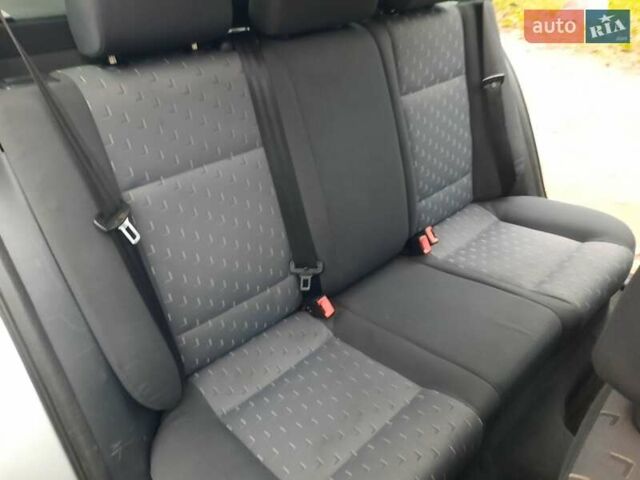 Сірий Шкода Октавія, об'ємом двигуна 1.6 л та пробігом 202 тис. км за 4850 $, фото 53 на Automoto.ua