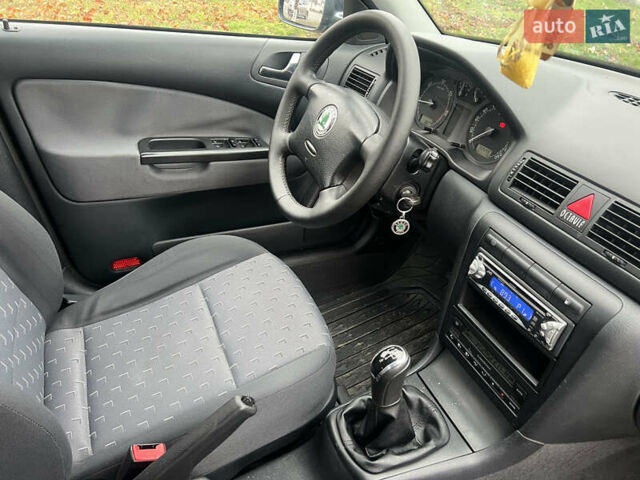 Сірий Шкода Октавія, об'ємом двигуна 1.9 л та пробігом 305 тис. км за 5900 $, фото 7 на Automoto.ua