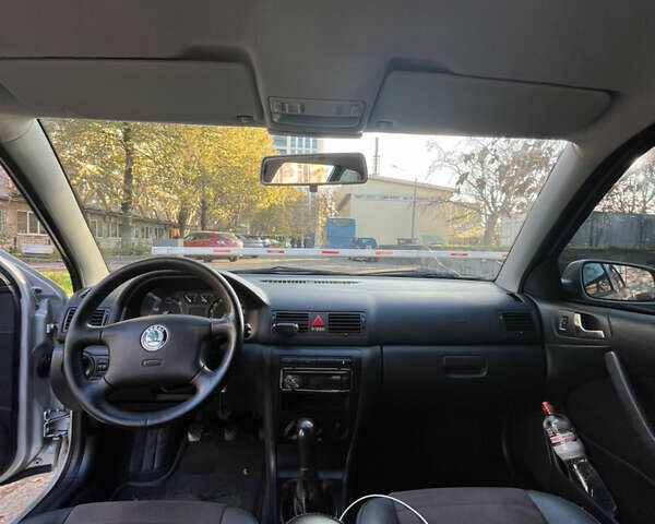 Серый Шкода Октавия, объемом двигателя 1.9 л и пробегом 375 тыс. км за 6500 $, фото 9 на Automoto.ua