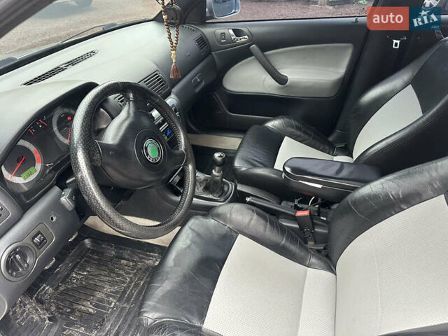 Серый Шкода Октавия, объемом двигателя 1.78 л и пробегом 176 тыс. км за 5300 $, фото 3 на Automoto.ua