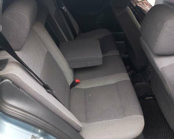 Серый Шкода Октавия, объемом двигателя 1.6 л и пробегом 230 тыс. км за 6500 $, фото 12 на Automoto.ua
