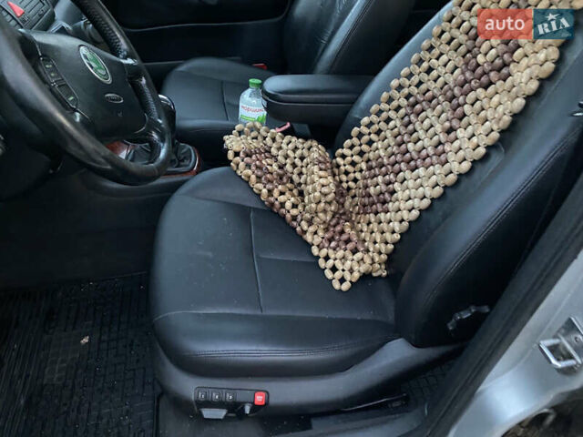 Серый Шкода Октавия, объемом двигателя 1.8 л и пробегом 320 тыс. км за 4999 $, фото 32 на Automoto.ua