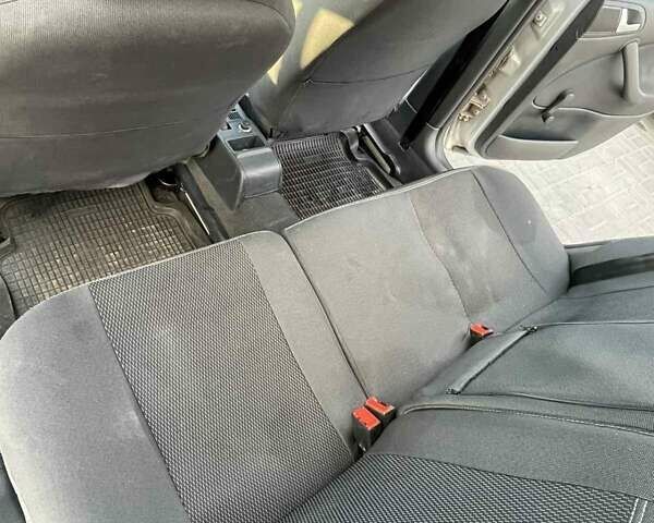 Серый Шкода Октавия, объемом двигателя 1.6 л и пробегом 189 тыс. км за 5800 $, фото 7 на Automoto.ua