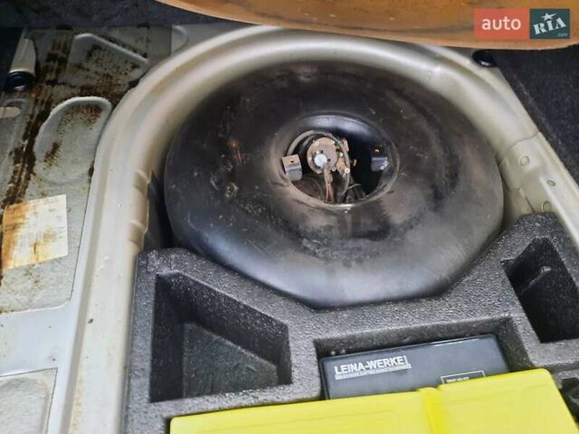 Сірий Шкода Октавія, об'ємом двигуна 1.6 л та пробігом 202 тис. км за 4850 $, фото 62 на Automoto.ua