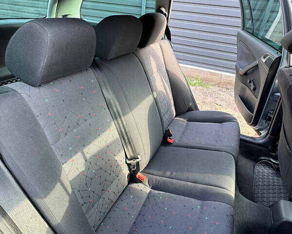 Серый Шкода Октавия, объемом двигателя 1.6 л и пробегом 259 тыс. км за 5400 $, фото 26 на Automoto.ua