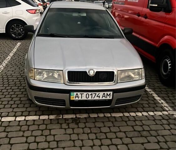 Серый Шкода Октавия, объемом двигателя 1.6 л и пробегом 243 тыс. км за 2500 $, фото 2 на Automoto.ua