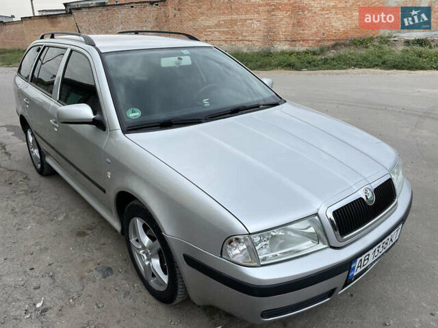 Серый Шкода Октавия, объемом двигателя 1.6 л и пробегом 271 тыс. км за 4800 $, фото 1 на Automoto.ua