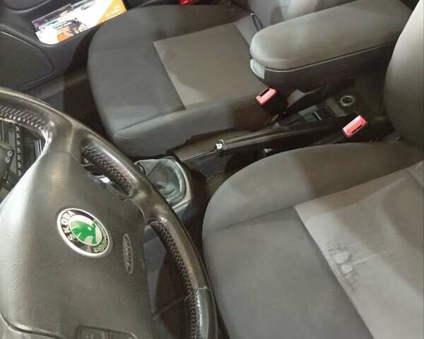 Сірий Шкода Октавія, об'ємом двигуна 1.98 л та пробігом 209 тис. км за 5340 $, фото 5 на Automoto.ua