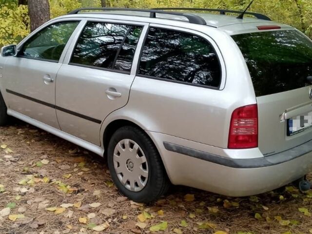 Серый Шкода Октавия, объемом двигателя 0 л и пробегом 318 тыс. км за 2300 $, фото 2 на Automoto.ua