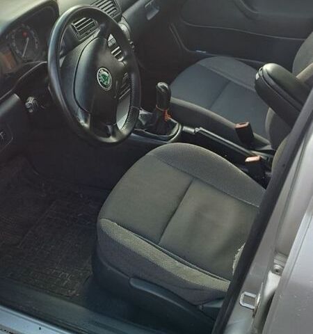 Серый Шкода Октавия, объемом двигателя 1.9 л и пробегом 325 тыс. км за 5300 $, фото 5 на Automoto.ua