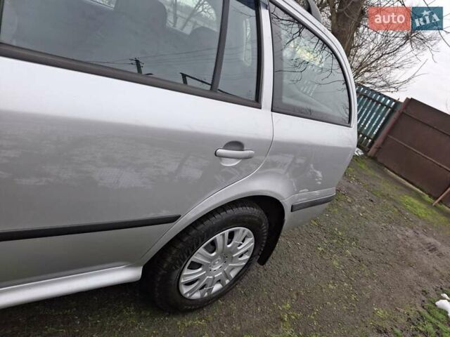 Серый Шкода Октавия, объемом двигателя 1.6 л и пробегом 248 тыс. км за 5400 $, фото 6 на Automoto.ua