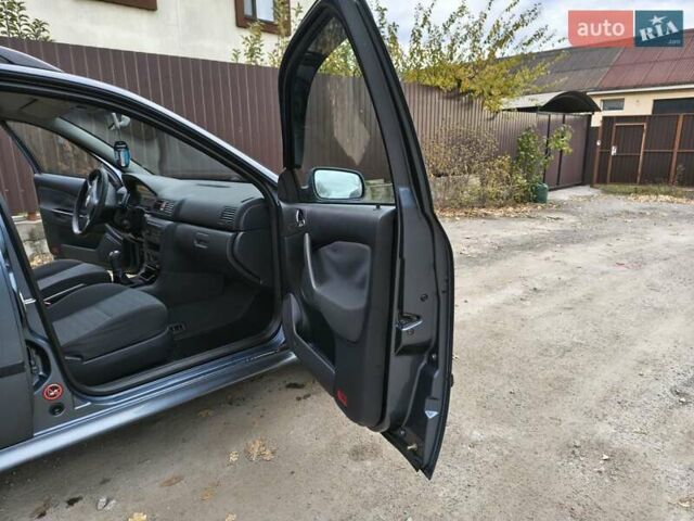 Серый Шкода Октавия, объемом двигателя 1.98 л и пробегом 235 тыс. км за 4900 $, фото 35 на Automoto.ua