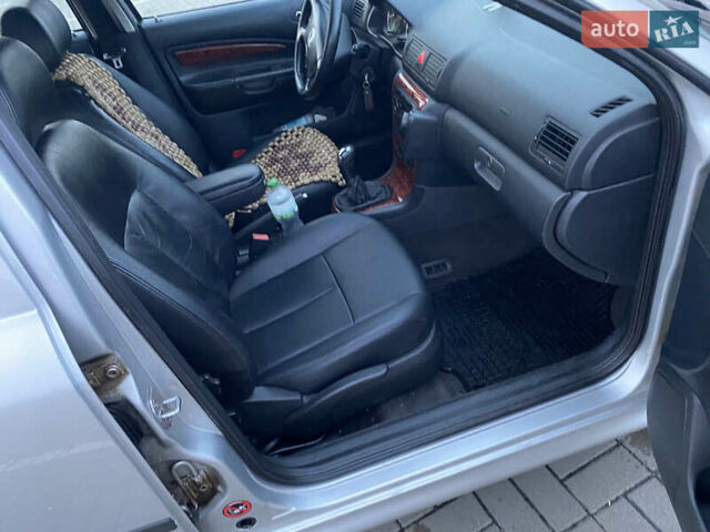 Серый Шкода Октавия, объемом двигателя 1.8 л и пробегом 320 тыс. км за 4999 $, фото 14 на Automoto.ua