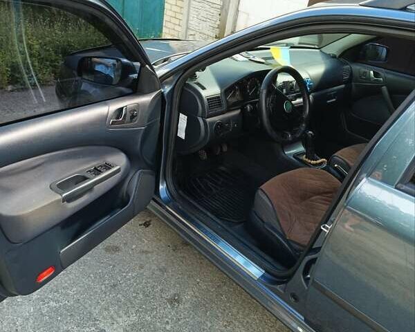 Серый Шкода Октавия, объемом двигателя 1.8 л и пробегом 317 тыс. км за 6500 $, фото 7 на Automoto.ua