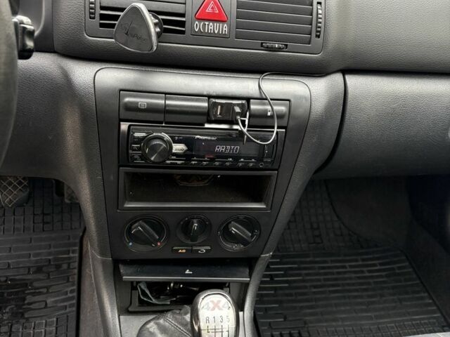 Сірий Шкода Октавія, об'ємом двигуна 1.9 л та пробігом 340 тис. км за 4999 $, фото 8 на Automoto.ua
