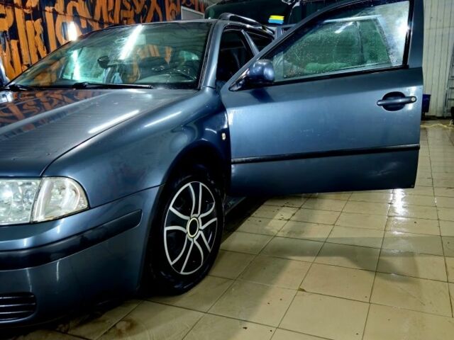 Серый Шкода Октавия, объемом двигателя 2 л и пробегом 221 тыс. км за 4500 $, фото 11 на Automoto.ua