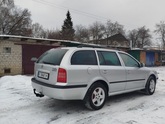 Серый Шкода Октавия, объемом двигателя 1.6 л и пробегом 225 тыс. км за 5100 $, фото 3 на Automoto.ua