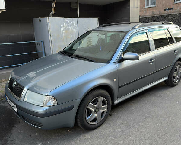 Серый Шкода Октавия, объемом двигателя 1.6 л и пробегом 236 тыс. км за 4000 $, фото 22 на Automoto.ua